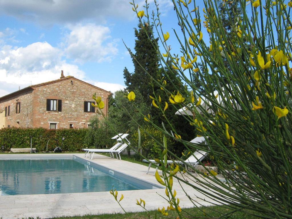 Certine Agriturismo Asciano Eksteriør bilde