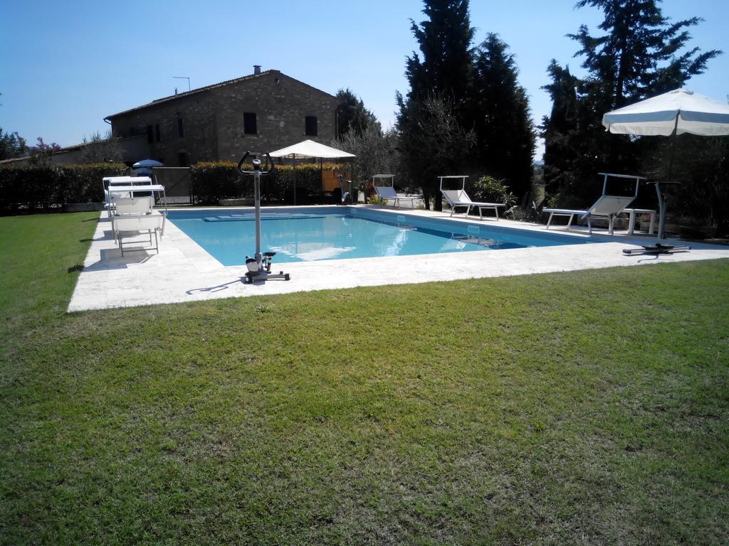Certine Agriturismo Asciano Eksteriør bilde